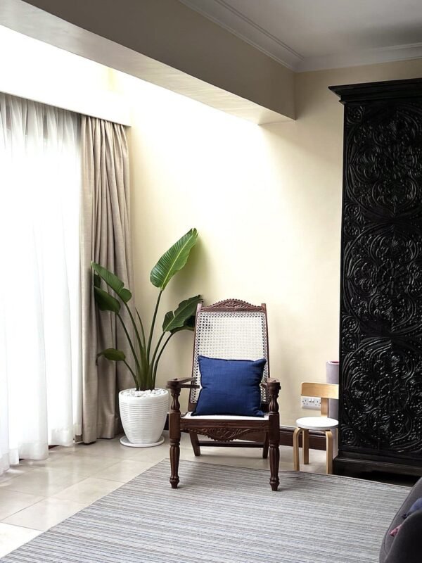 Jasiri + Giant Bird Of Paradise